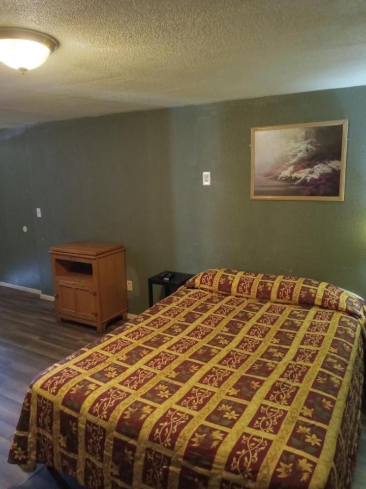 Ranch Motel โคโลราโดสปริงส์ ภายนอก รูปภาพ
