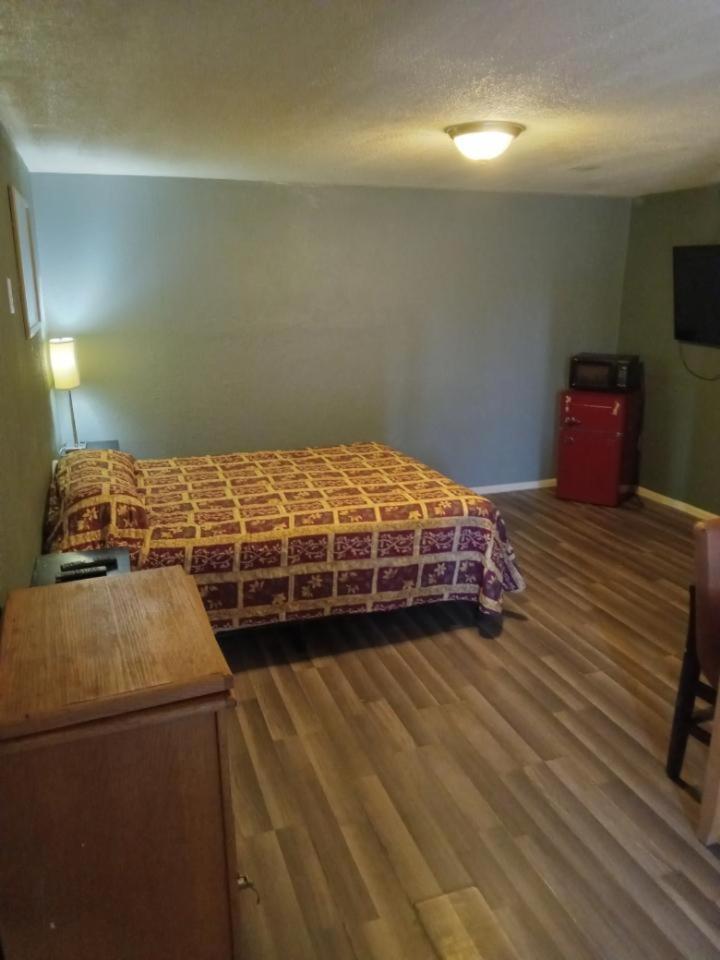 Ranch Motel โคโลราโดสปริงส์ ภายนอก รูปภาพ